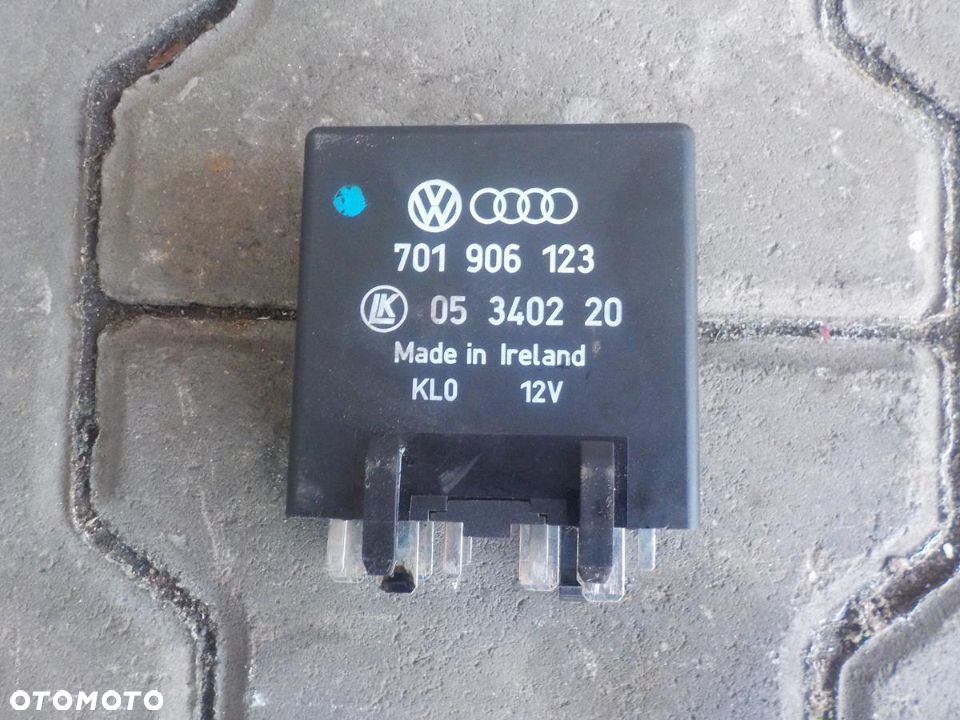 VW T4 1.9 TD PRZEKAŹNIK MODUŁ ŚWIEC 137 701906123 - 2