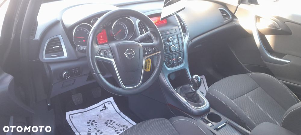 Opel Astra - 28