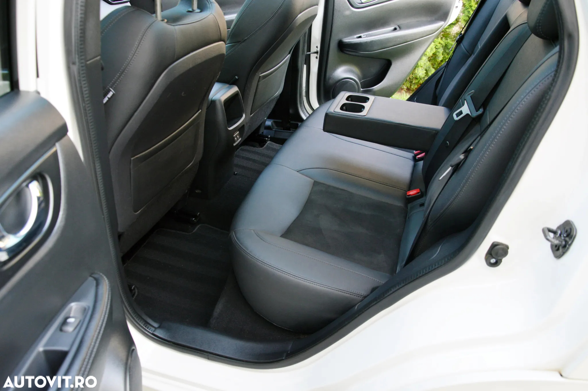 Nissan Qashqai 1.3 DIG-T N-TEC - 28
