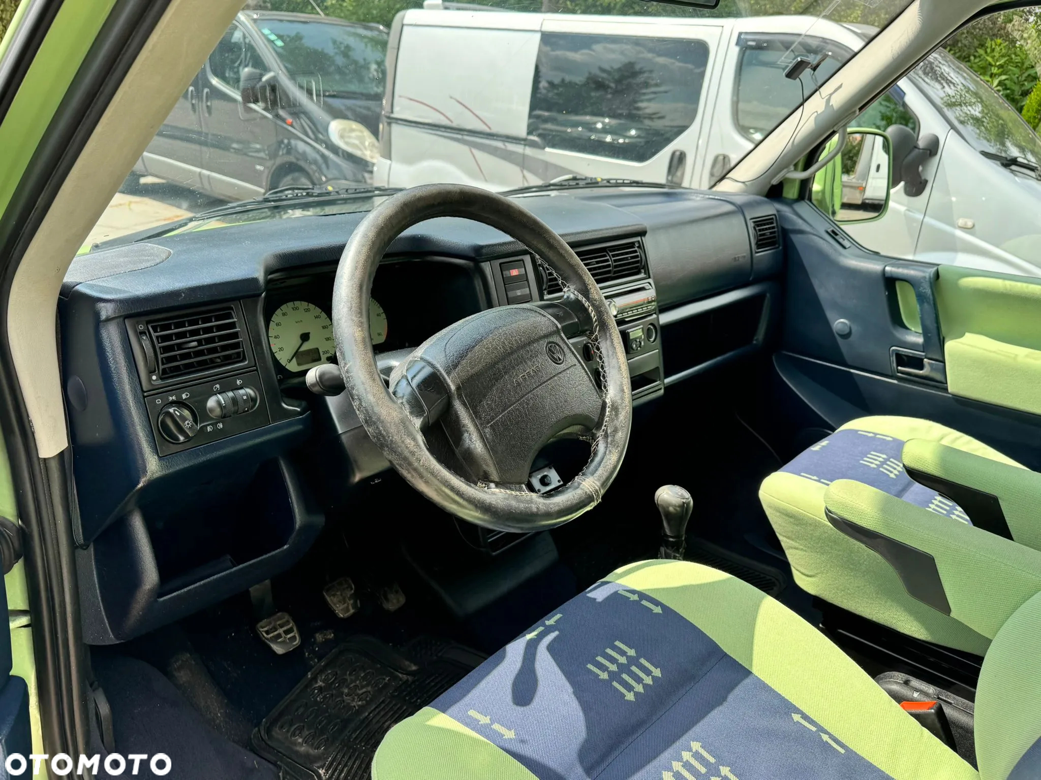 Volkswagen Multivan TDI - 32