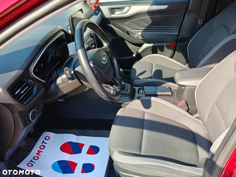 Ford Focus 1.0 EcoBoost Titanium ASS - 11