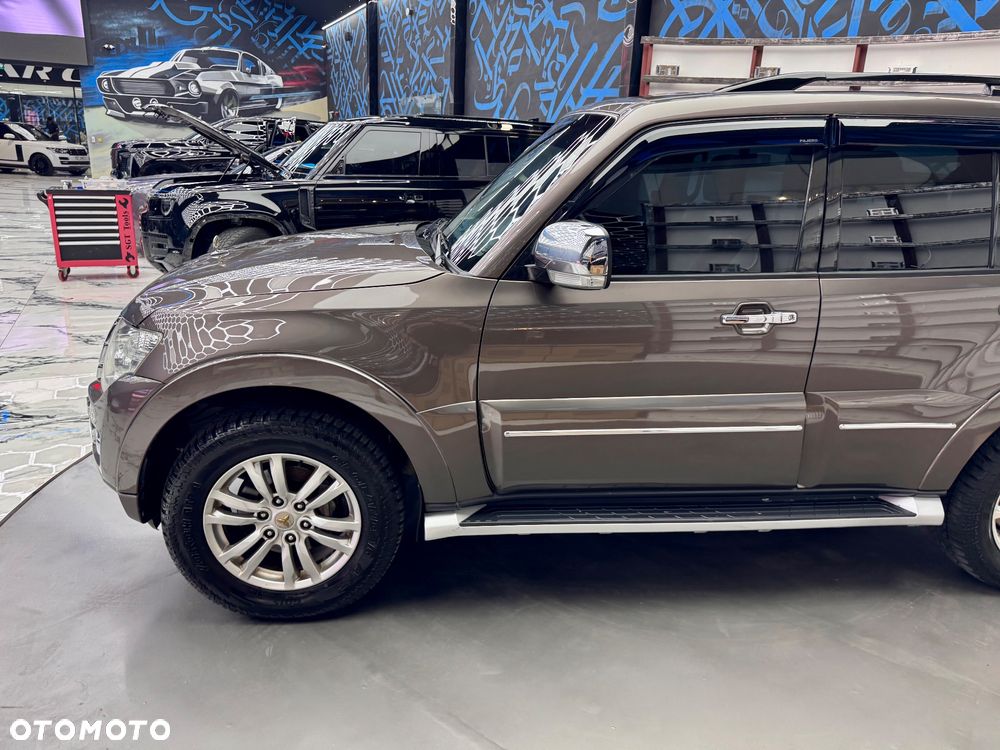 Mitsubishi Pajero 3.8 V6 Automatik Instyle - 7