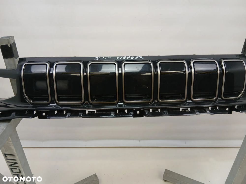 Atrapa grill Jeep Avenger - 4