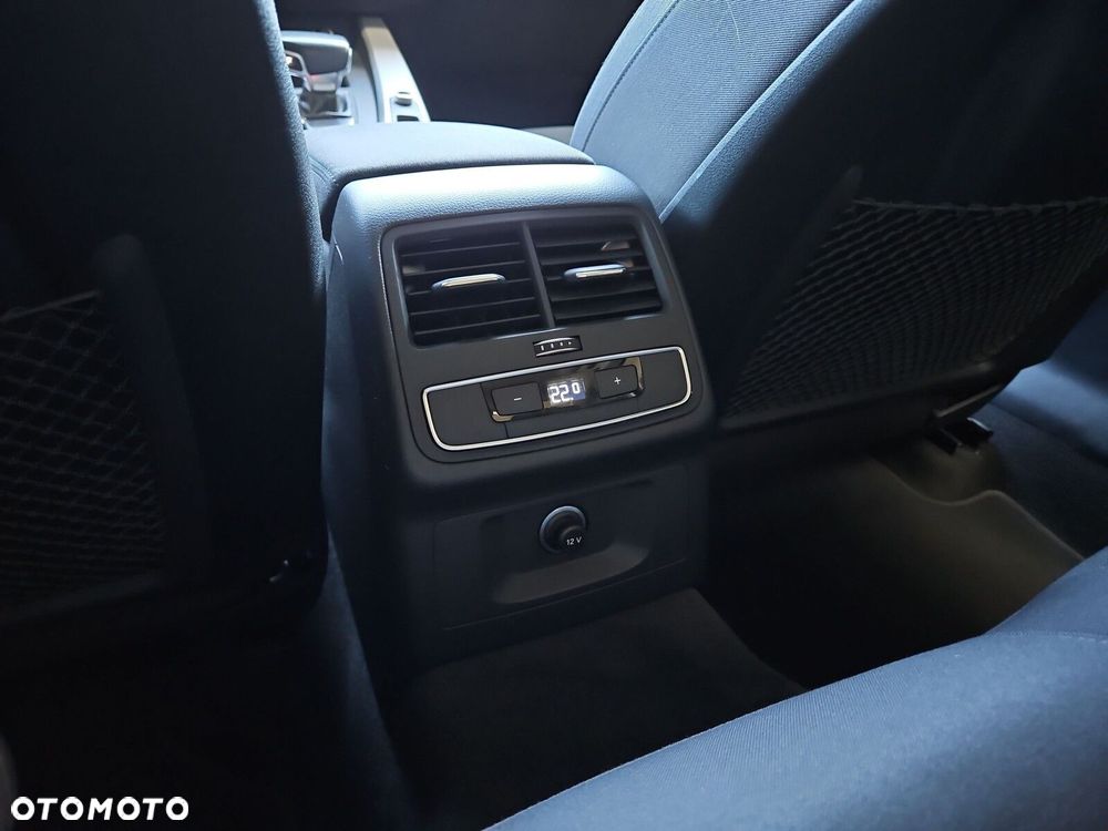 Audi A4 Limousine 45 TFSI mHEV Quattro Advanced S tronic - 21