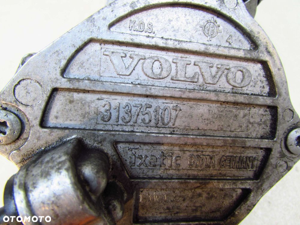 VOLVO S60 II V60 XC 2.4 D5 10- POMPA PODCISNIENIA VACUM 31375107 - 9