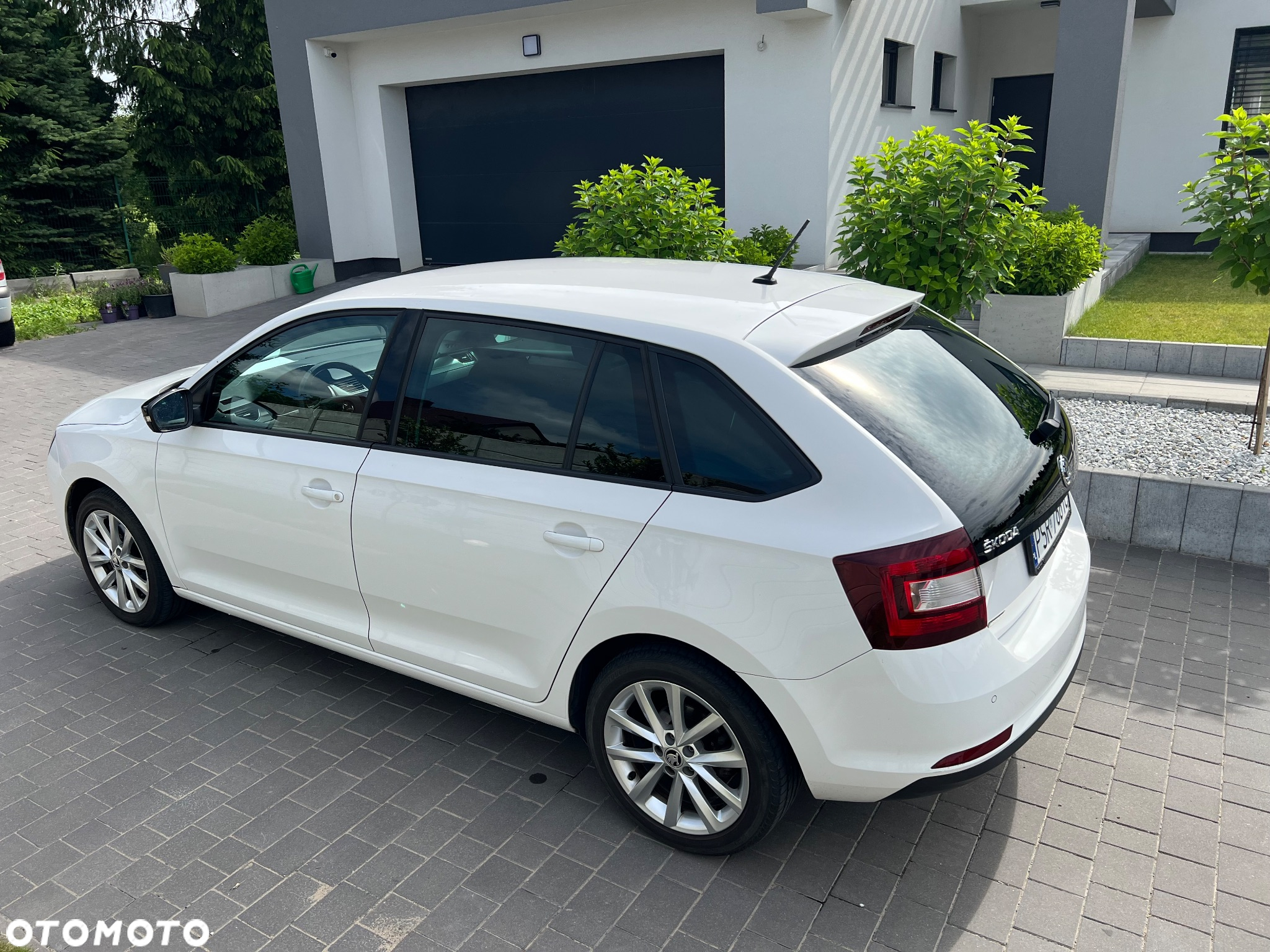 Skoda RAPID 1.0 TSI Ambition - 2