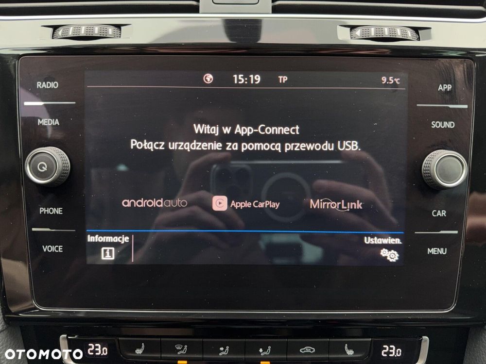 Volkswagen Golf 1.5 TSI BMT Highline - 21