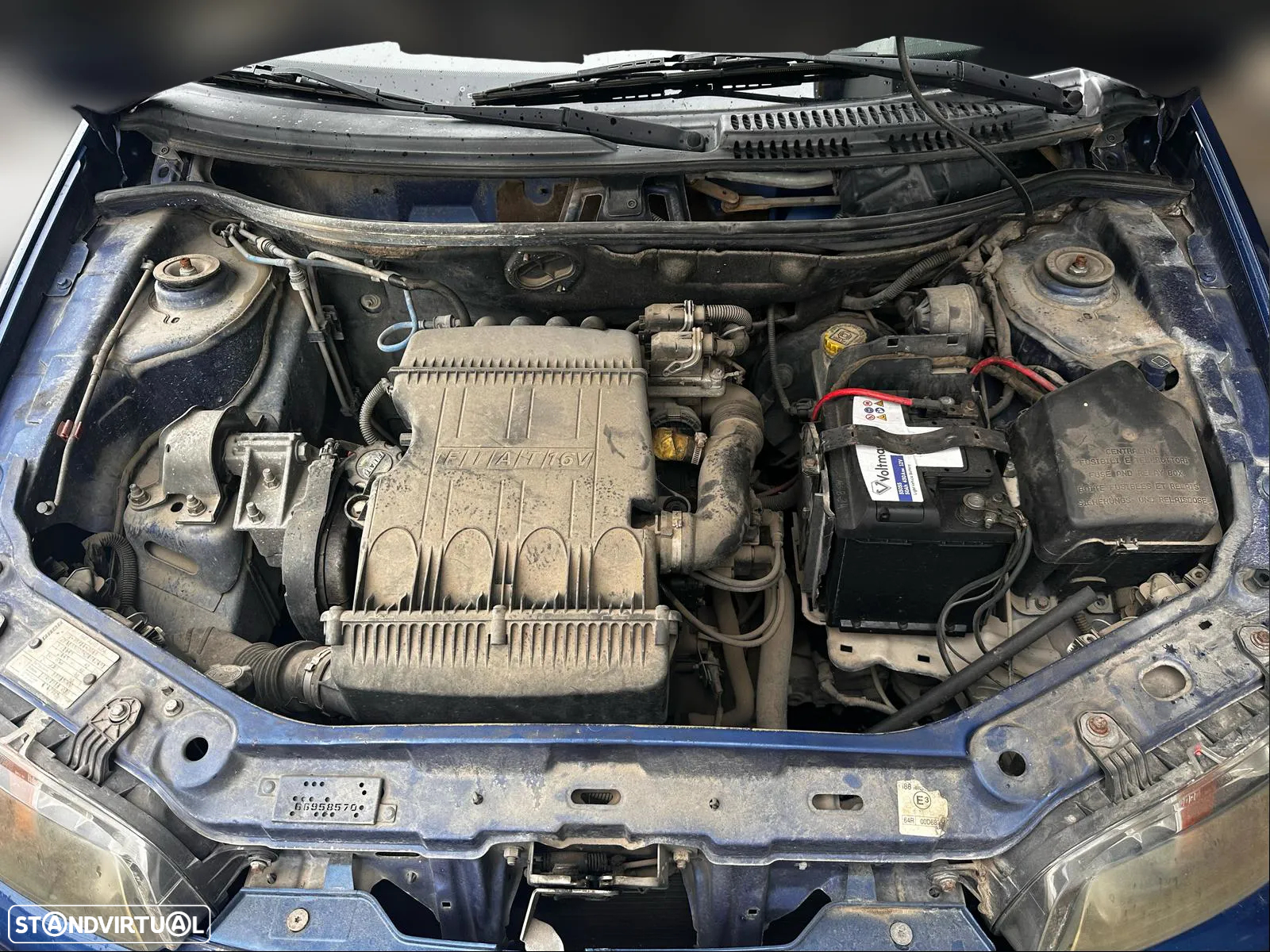 Fiat Punto 1.2i de 1999 para peças - 5