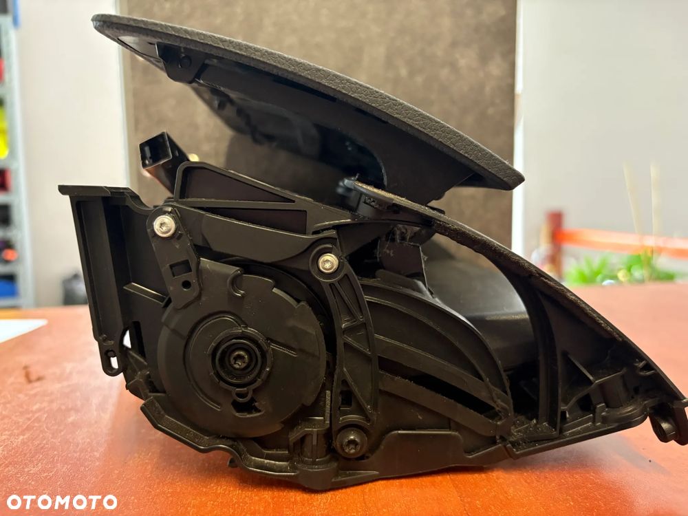 Wyświetlacz Nawigacji Mercedes C W204 A2C53282736 - 4