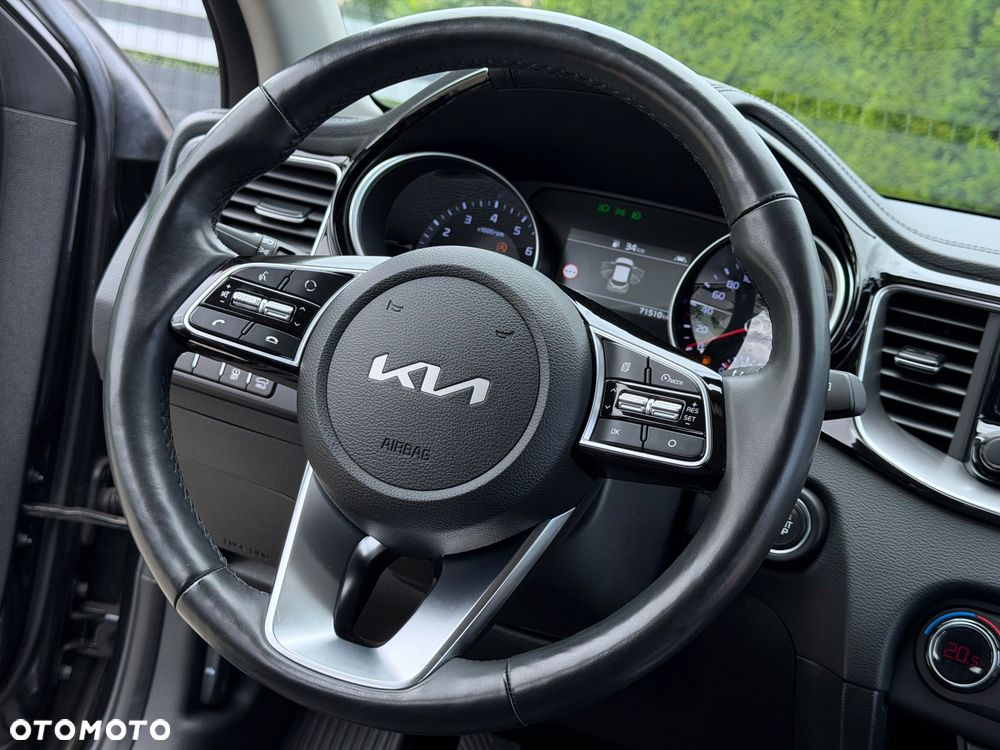 Kia XCeed 1.5 T-GDI Prestige Line - 21