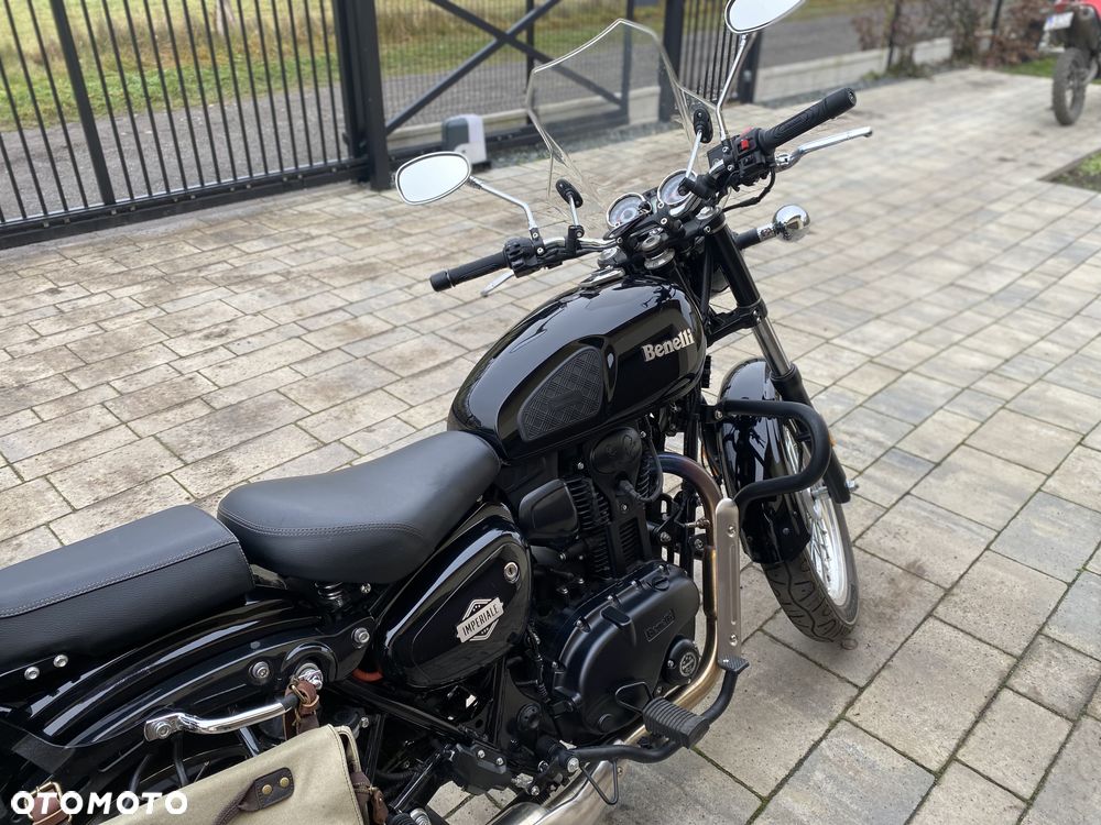 Benelli IMPERIALE 400 - 8