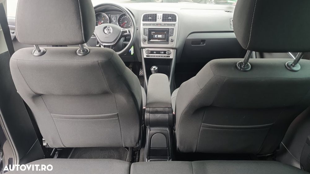 Volkswagen Polo 1.4 TDI Blue Motion Technology Lounge - 7