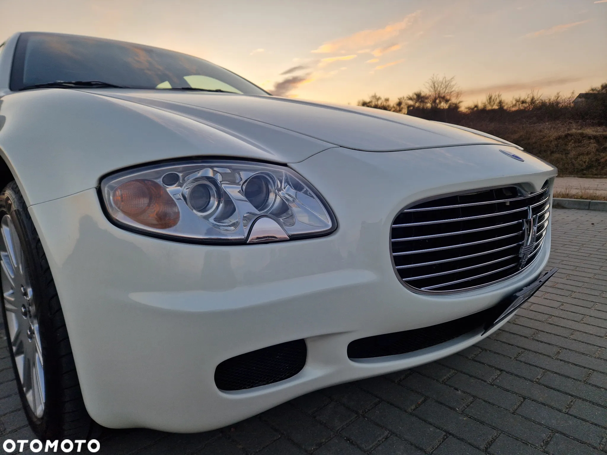 Maserati Quattroporte - 7