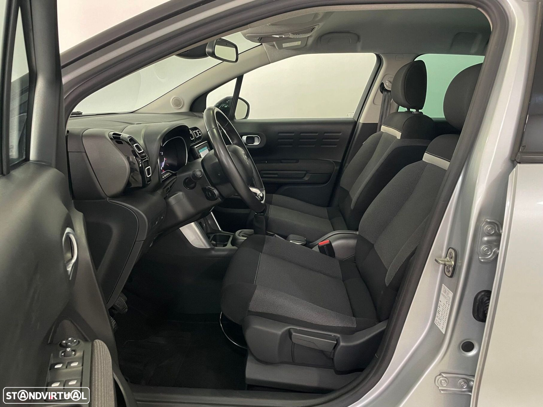Citroën C3 Aircross 1.2 PureTech Shine - 3