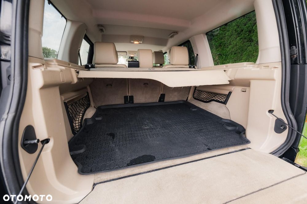 Land Rover Discovery - 36