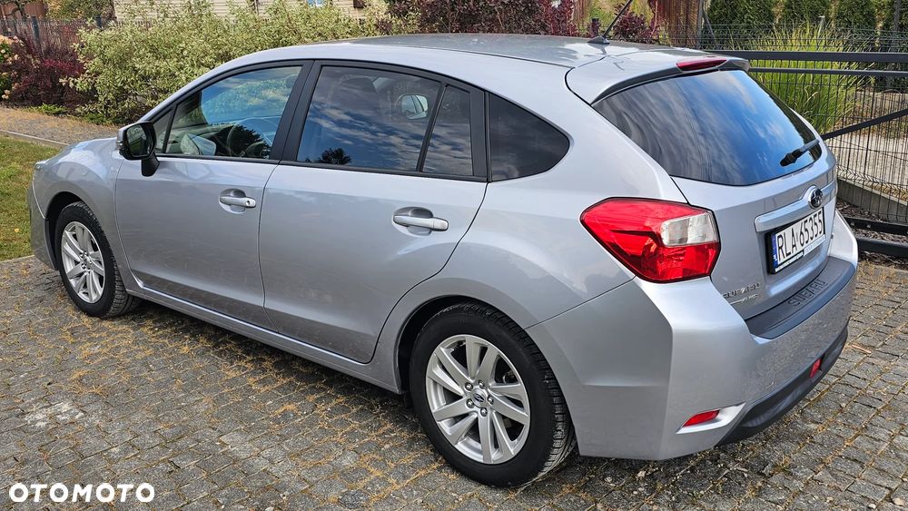 Subaru Impreza - 7
