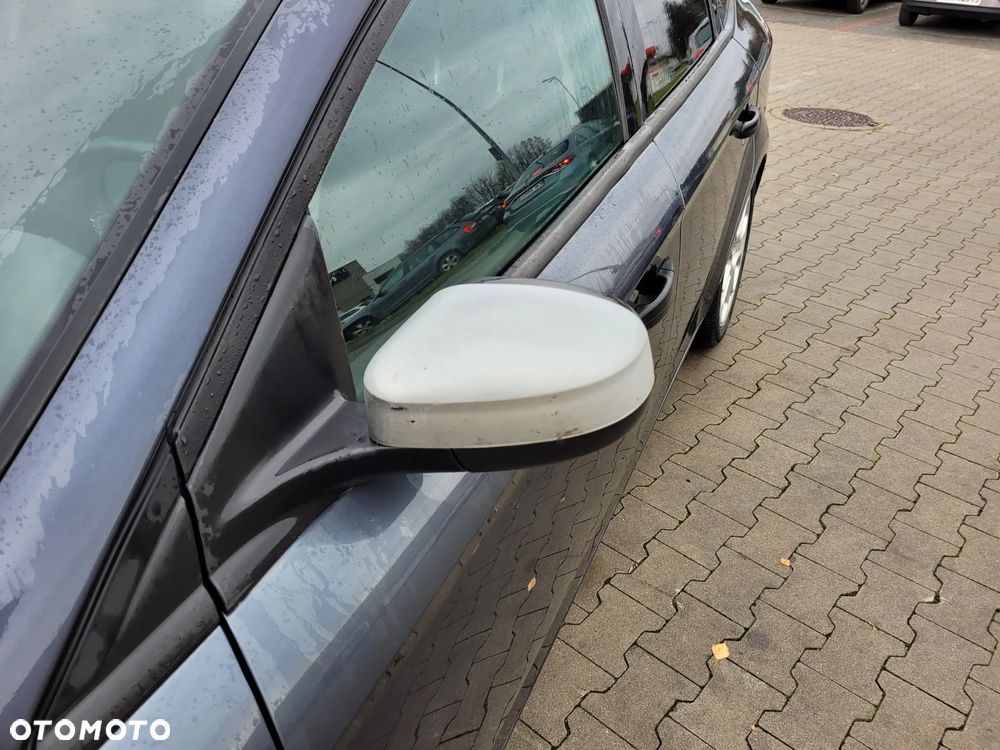 Ford Mondeo 1.8 TDCi Silver X - 22