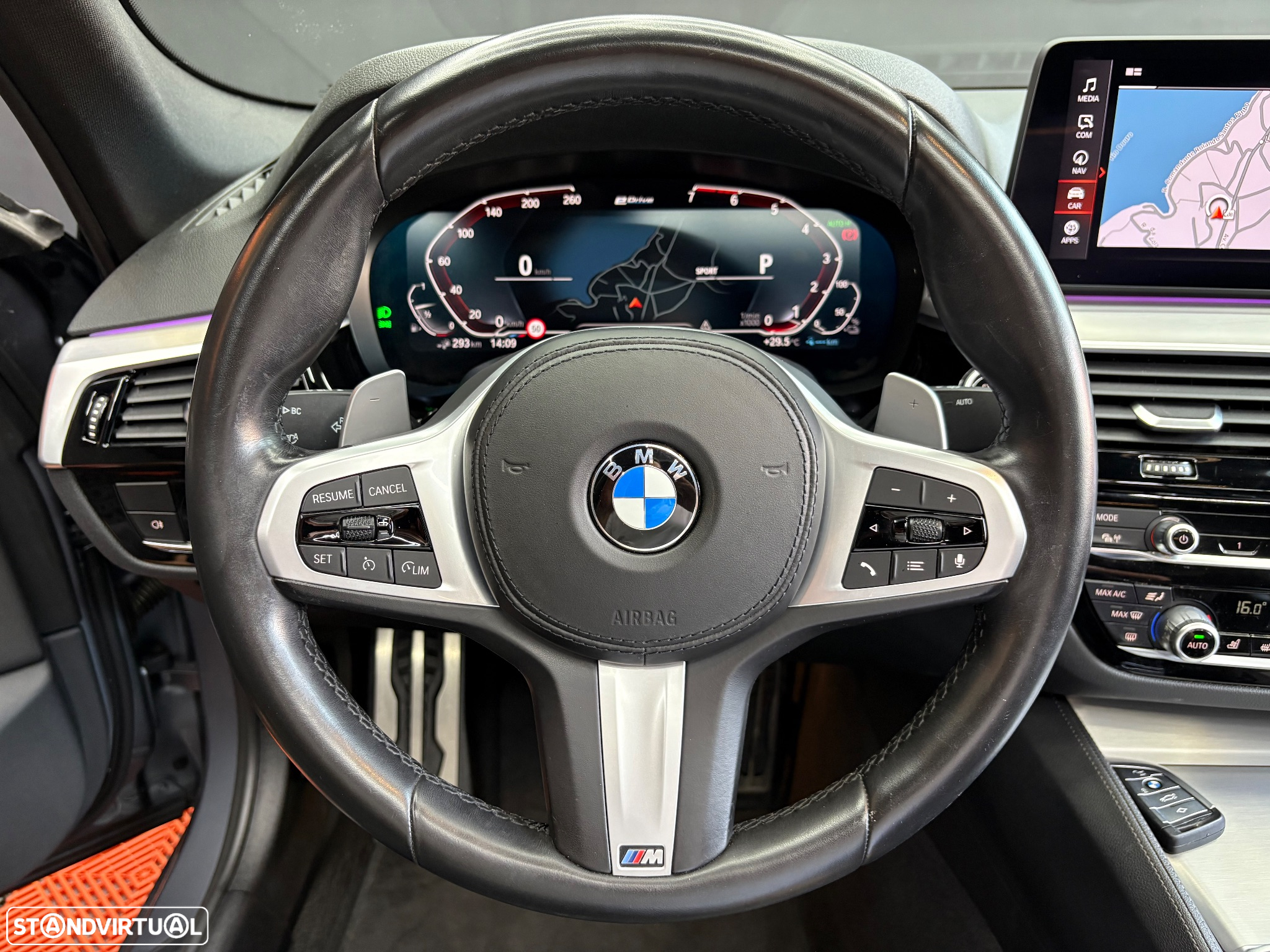 BMW 530 e Pack Desportivo M - 10