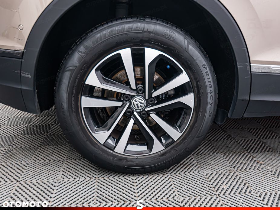 Volkswagen Tiguan 2.0 TSI 4Mot IQ Drive DSG - 30