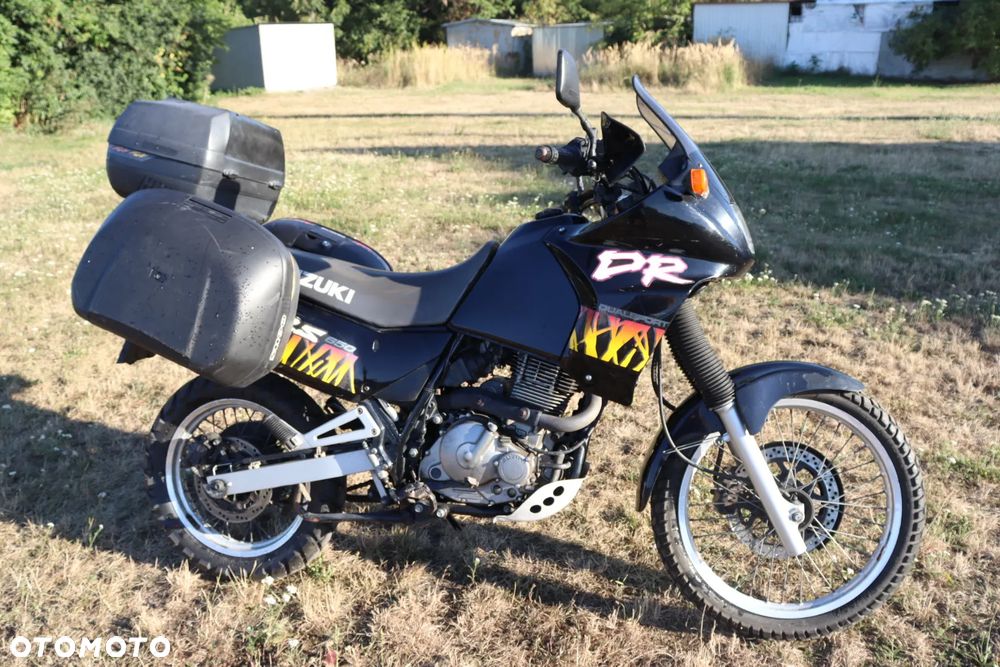 Suzuki DR - 6