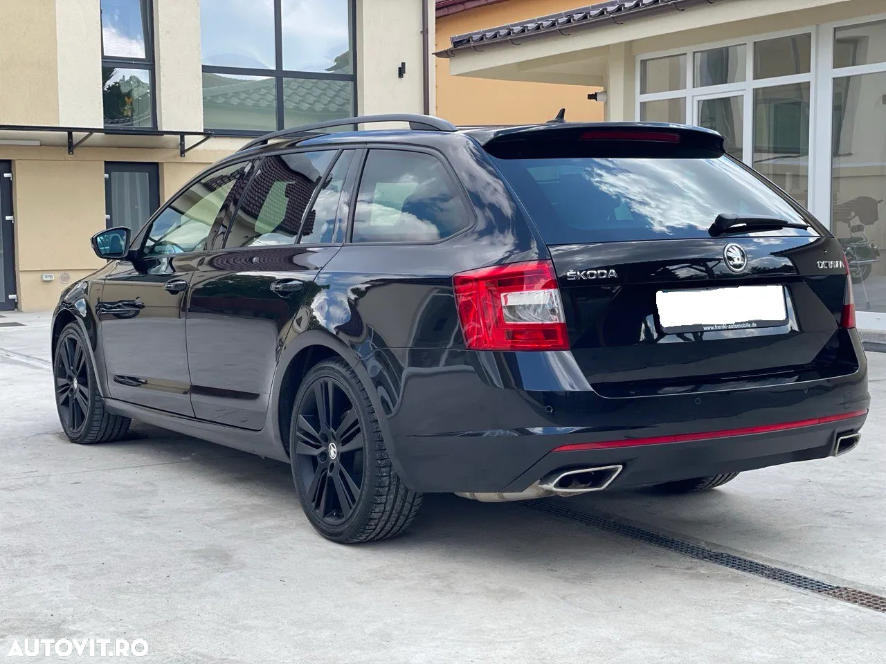 Skoda Octavia 2.0 TDI RS DSG - 5