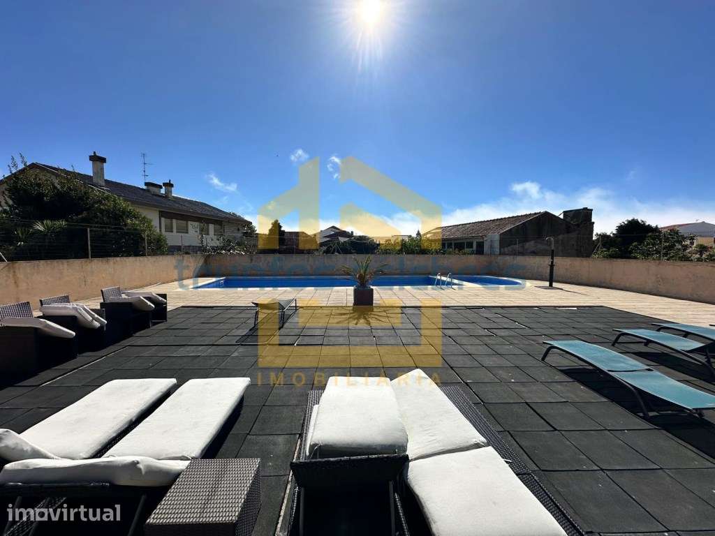 Apartamento t4 à venda na Rua Almirante Reis /Matriz - Mariadeira -... - Grande imagem: 3/29