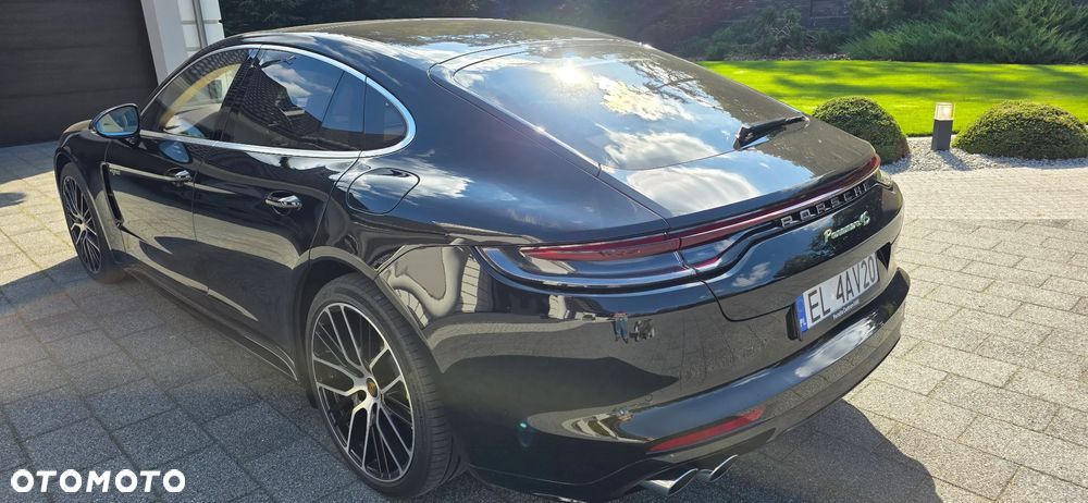 Porsche Panamera 4S - 6