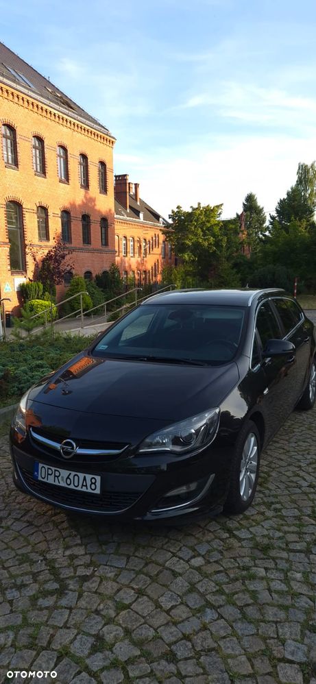 Opel Astra 2.0 CDTI Cosmo - 3