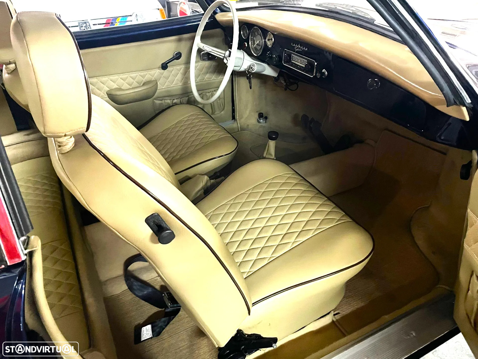 VW Karmann Ghia - 10