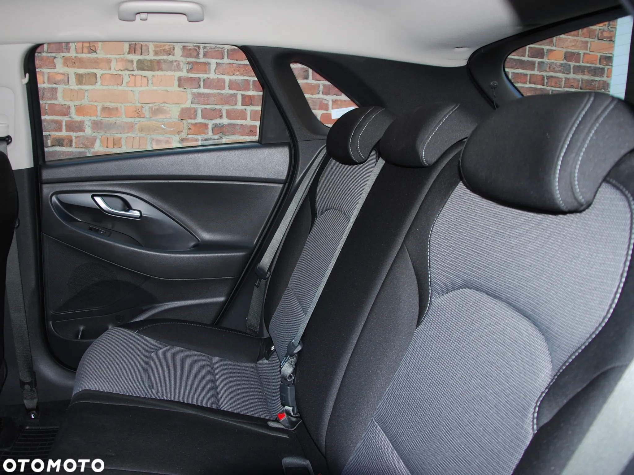 Hyundai i30 1.5 DPI Modern - 35