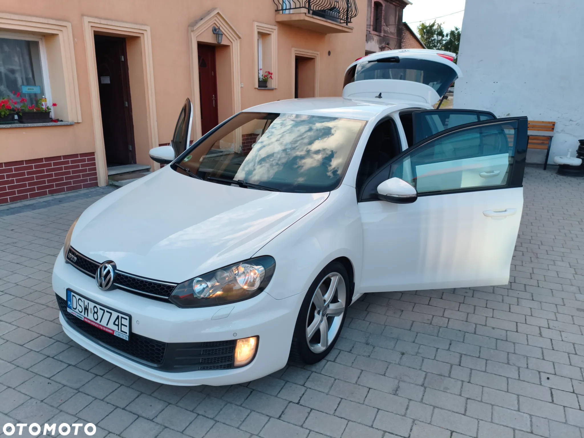 Volkswagen Golf VI 2.0 TDI GTD - 11