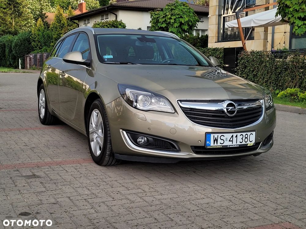 Opel Insignia - 2