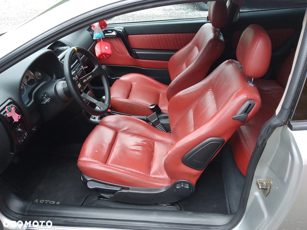 Opel Astra - 6