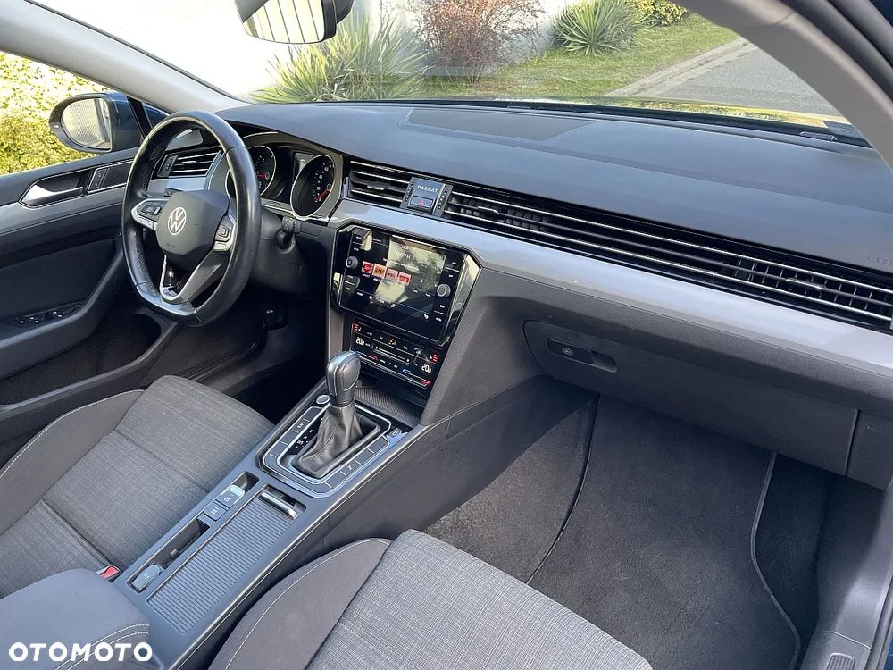 Volkswagen Passat 2.0 TDI EVO Business DSG - 36
