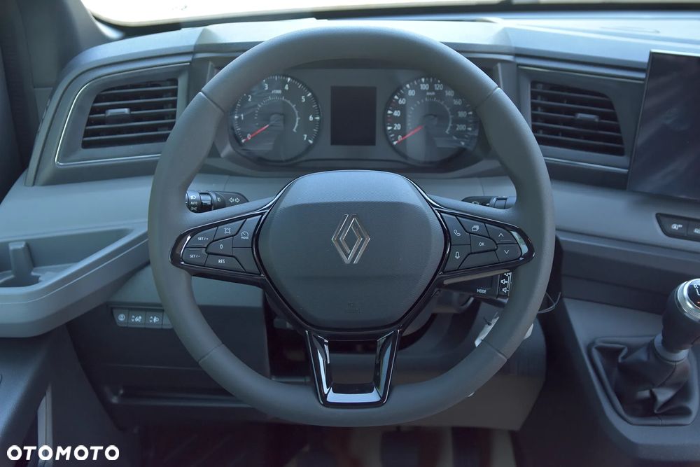 Renault Master Brygadówka 7os L3H2 2.0 170KM - 18