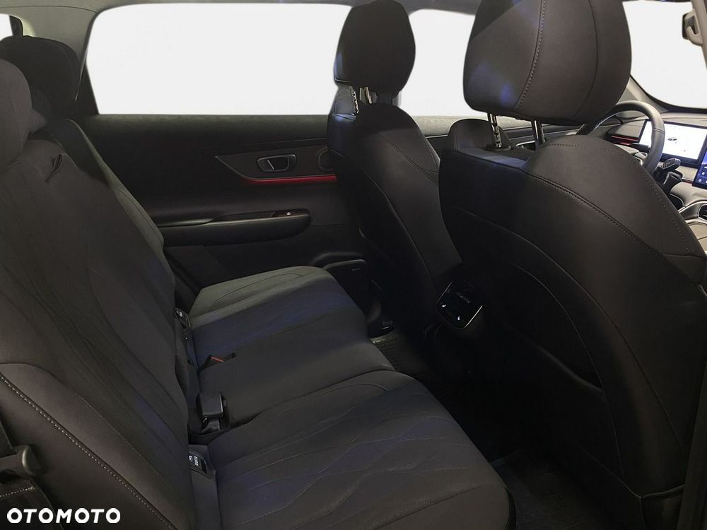 Chery Tiggo 8 - 17