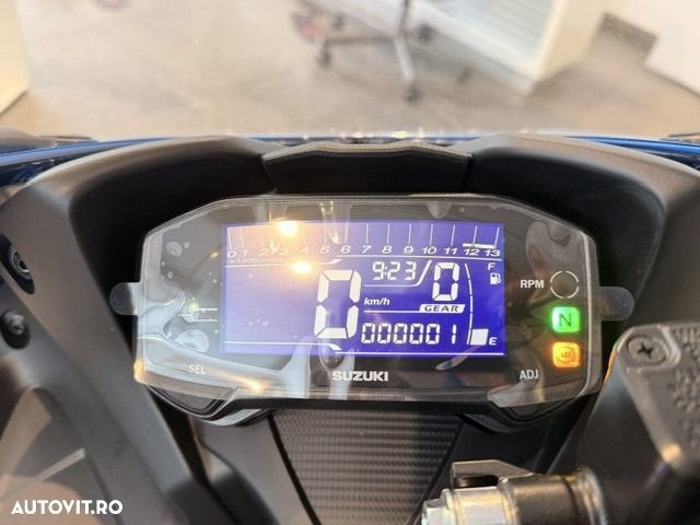 Suzuki GSX-R125 - 2
