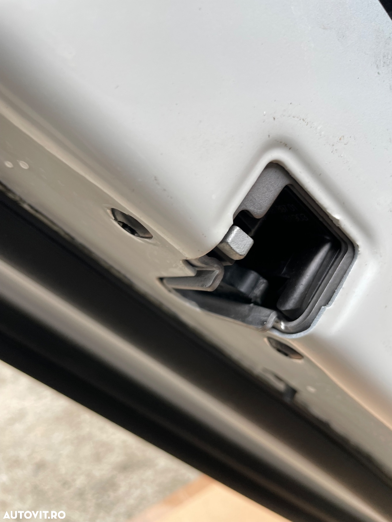 Ușă uși stanga dreapta față spate bmw seria 7  g11 scurt și g12 lung mâner geam perdelute spate lumini ambientale broasca cu soft clouse oglindă oglinzi - 7
