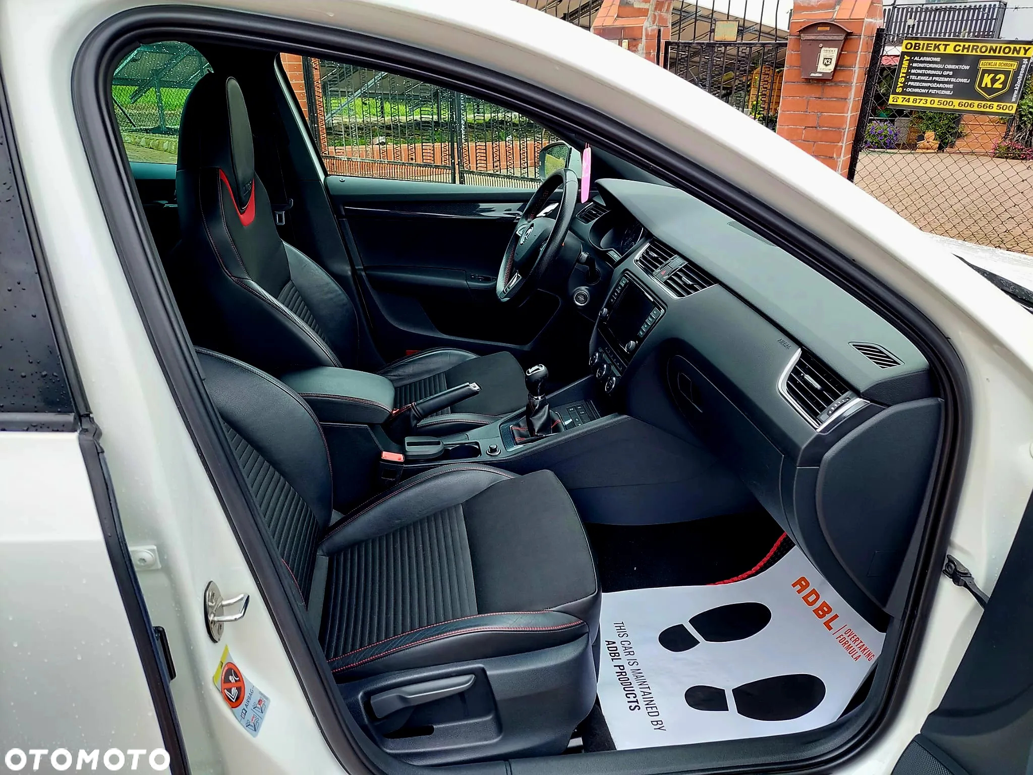 Skoda Octavia Combi 2.0 TDI RS - 12