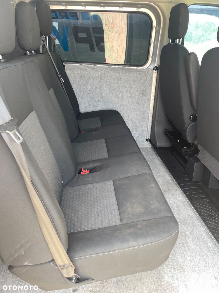 Ford Transit Custom - 13