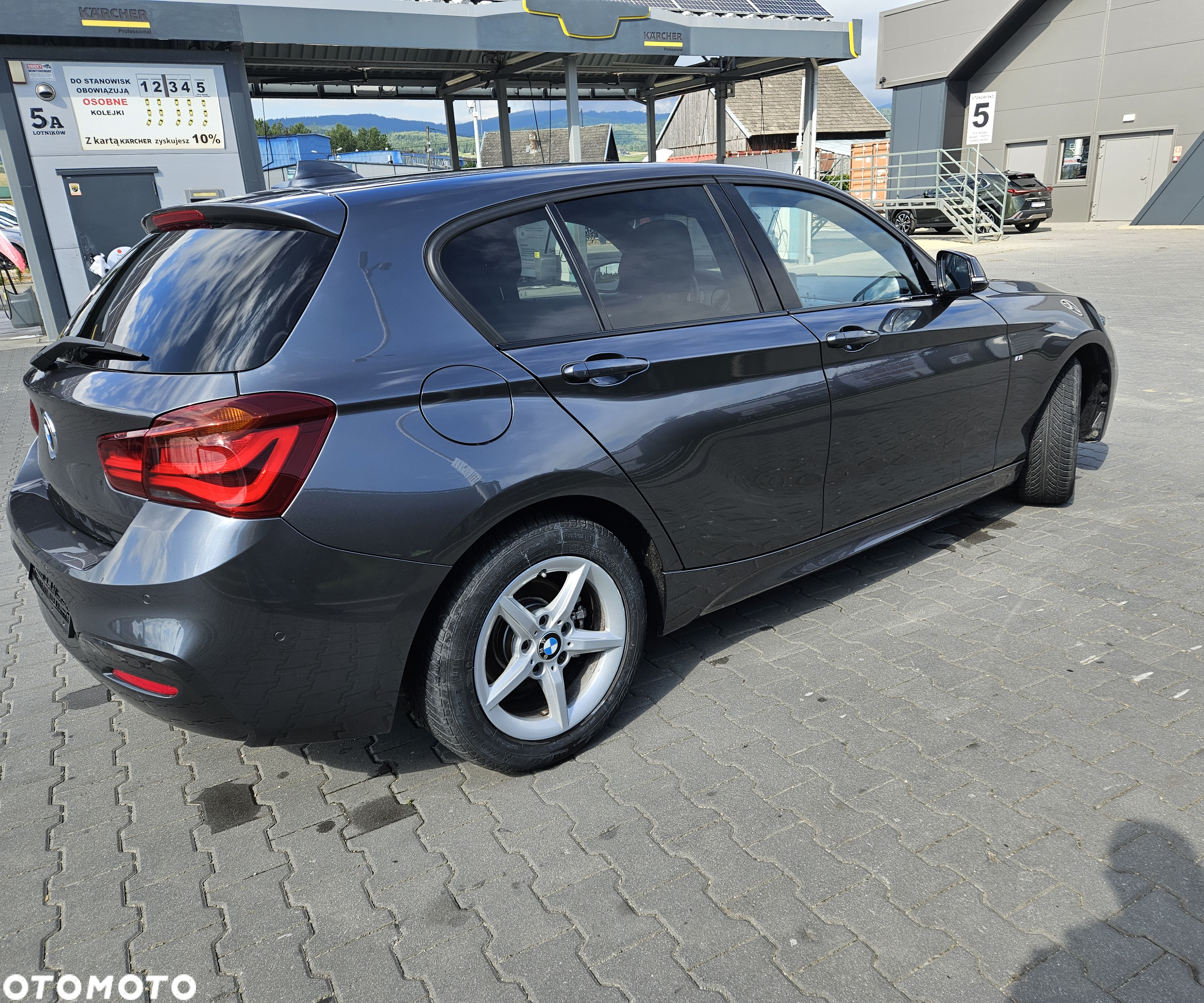 BMW Seria 1 116i M Sport - 10