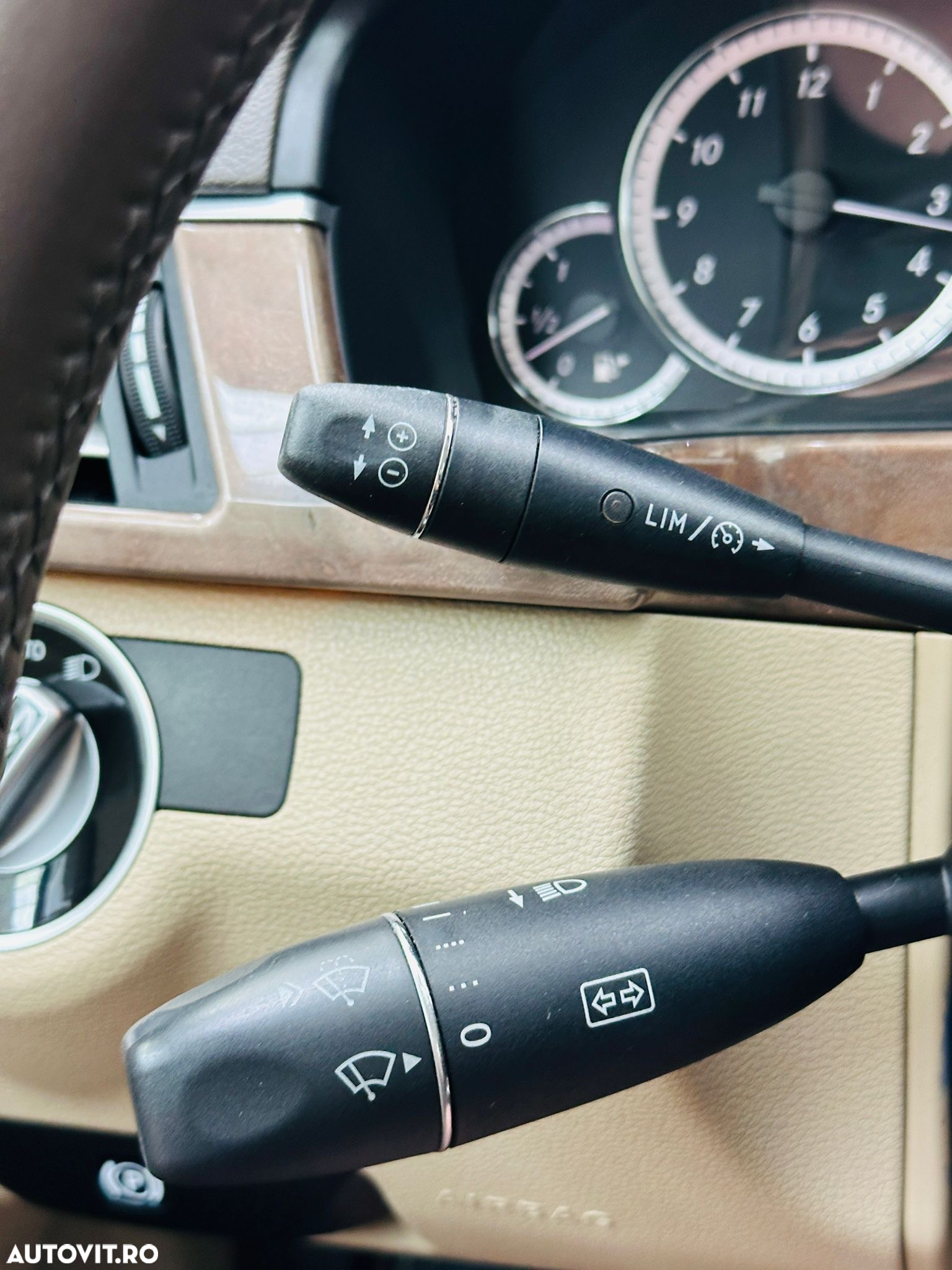 Mercedes-Benz E - 35