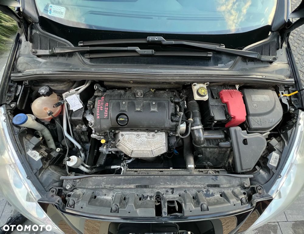 Peugeot 308 120 VTi Sport - 5