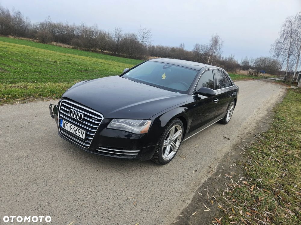 Audi A8 - 1