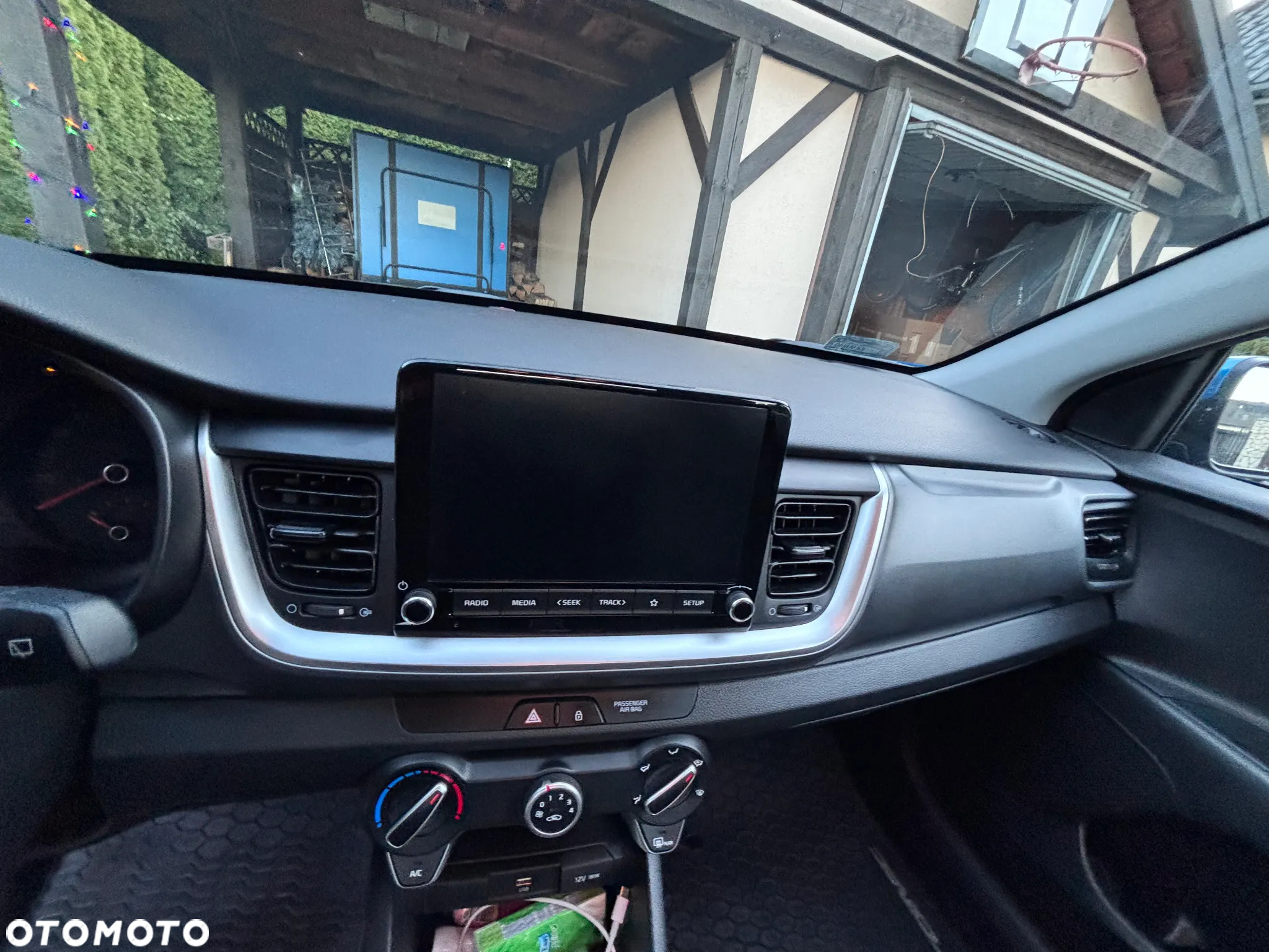 Kia Stonic 1.2 M - 12