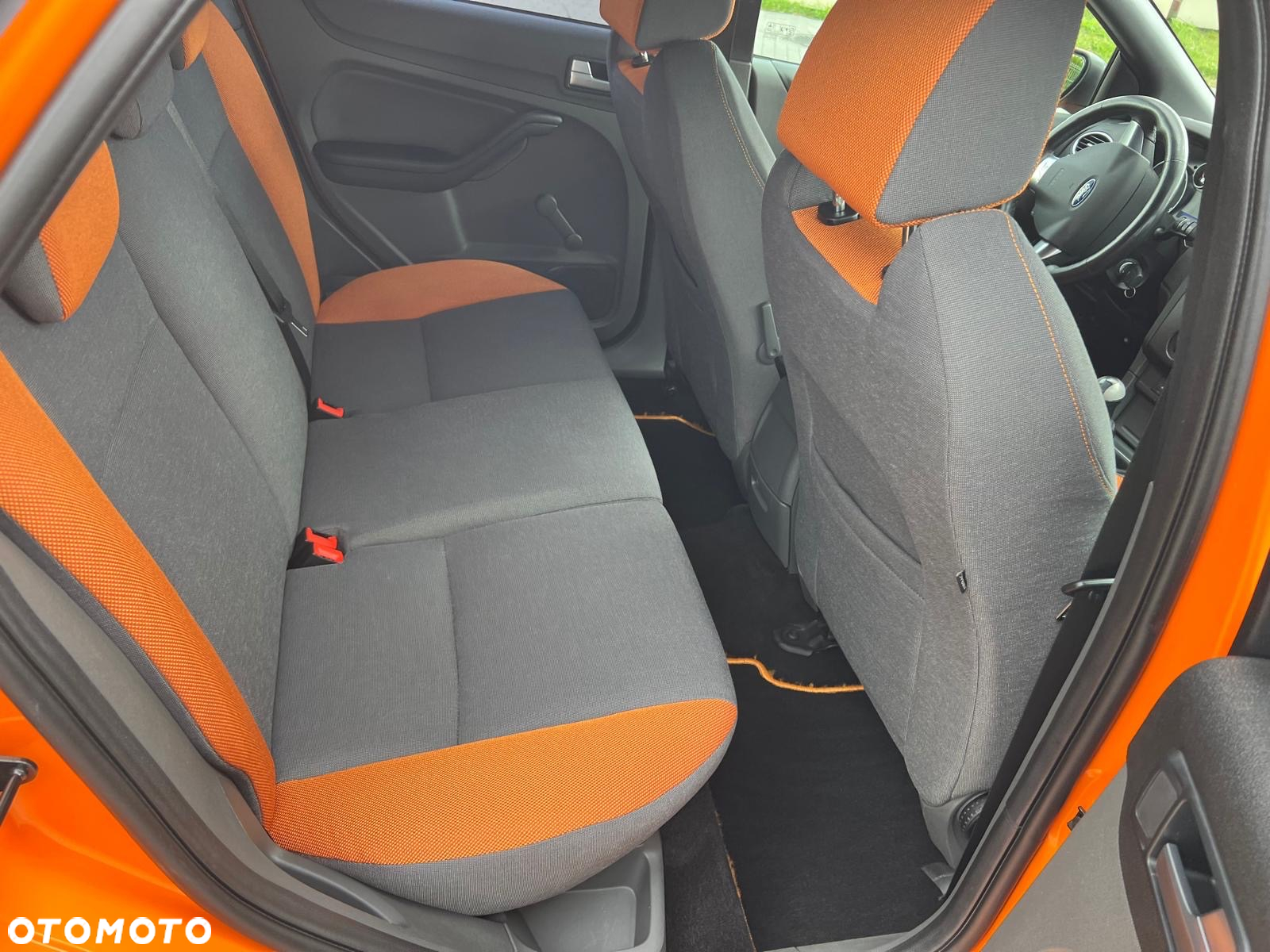 Ford Focus 2.5 ST - 10