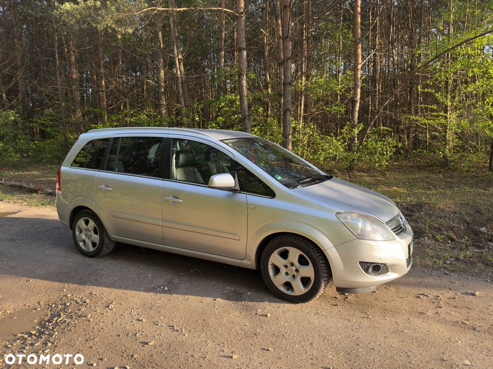 Opel Zafira 1.8 Cosmo - 5