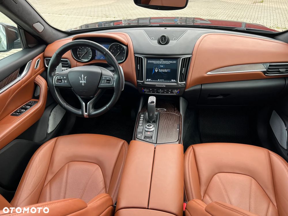 Maserati Levante Q4 GranLusso - 20