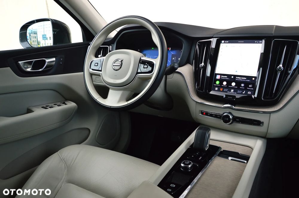 Volvo XC 60 B4 B Core - 18