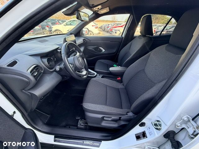 Toyota Yaris Cross - 29